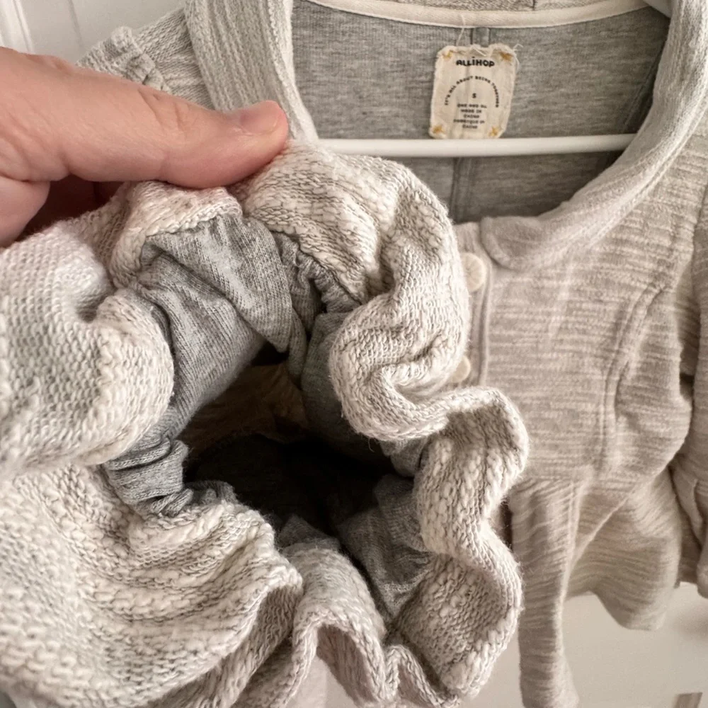 Textured Gray Button-Up Jacket - Picture 5 of 6